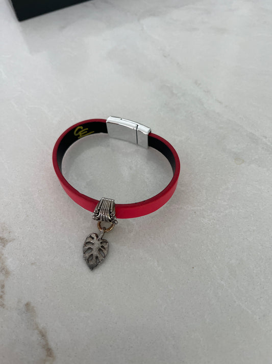 (Coastal Allure Leather Bracelet)